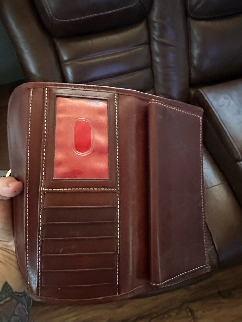 Dooney and Bourke Chestnut Florentine leather Buckley. ENDING SOON! - Picture 13 of 14
